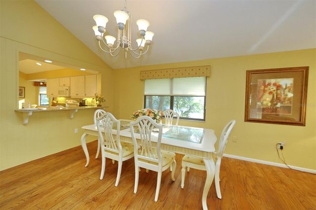 5728 DORAL DRIVE, Sarasota, FL 34243