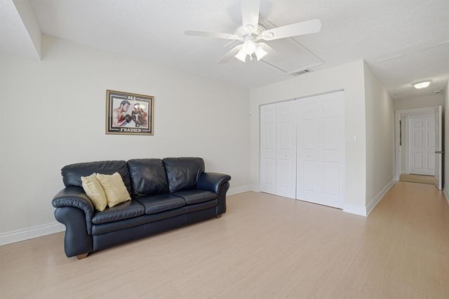 6024 Glendale Drive, Boca Raton, FL 33433