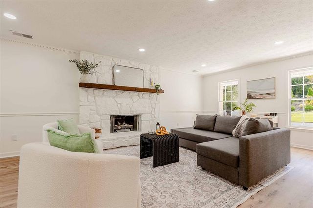 3310 Rangers Gate, Marietta, GA 30062