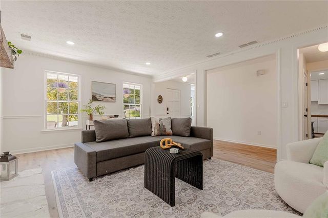 3310 Rangers Gate, Marietta, GA 30062