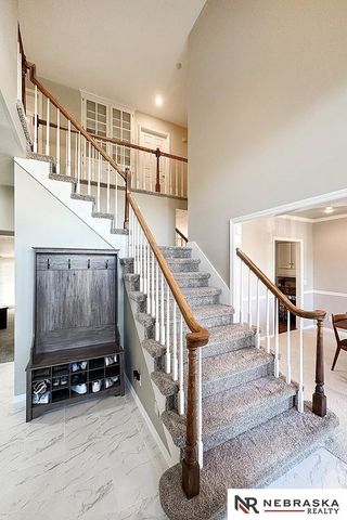 2924 Blackhawk Circle, Bellevue, NE 68123