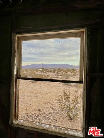 1476 Hales Drive, Joshua Tree, CA 92252