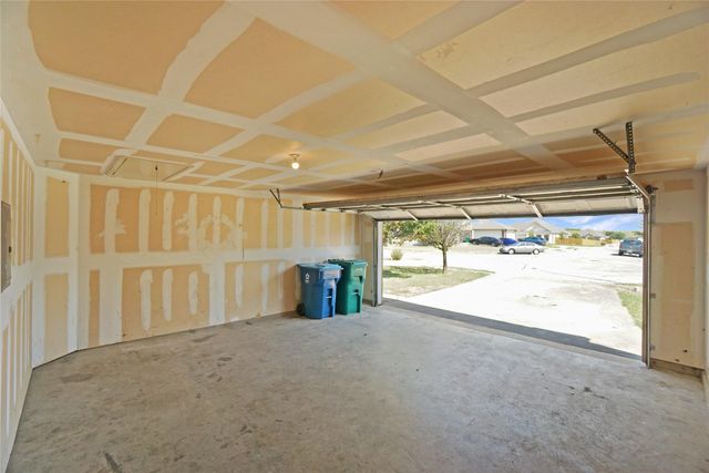 14400 Martial Eagle DR, Elgin, TX 78621