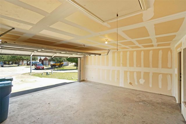 14400 Martial Eagle DR, Elgin, TX 78621