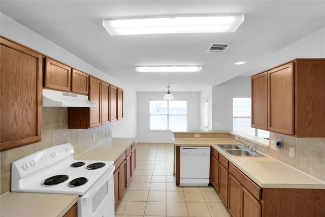 14400 Martial Eagle DR, Elgin, TX 78621