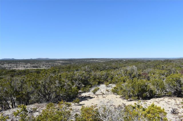 3777 Middle Creek RD, Blanco, TX 78606