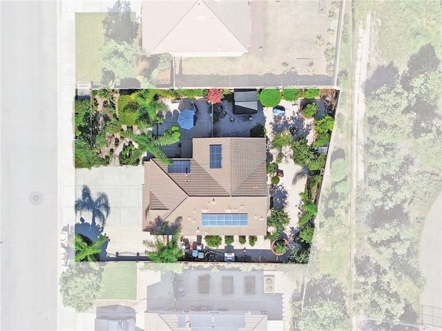 18802 Alderbrook, Riverside, CA 92508