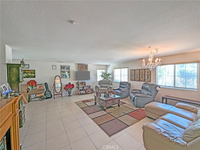 18802 Alderbrook, Riverside, CA 92508