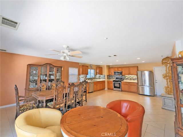 18802 Alderbrook, Riverside, CA 92508