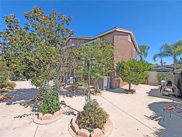 18802 Alderbrook, Riverside, CA 92508