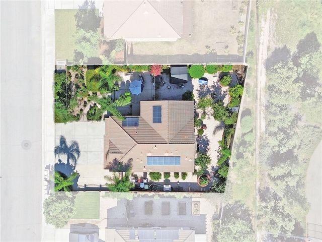 18802 Alderbrook, Riverside, CA 92508