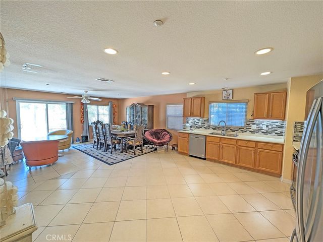 18802 Alderbrook, Riverside, CA 92508