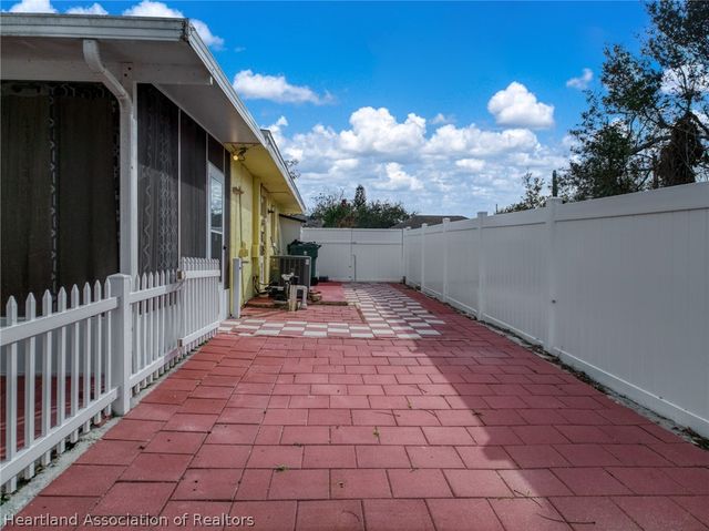 249 Lemon Road NW, Lake Placid, FL 33852