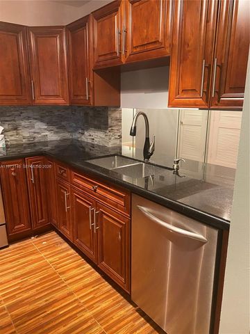 706 Gardens Dr 101, Pompano Beach, FL 33069