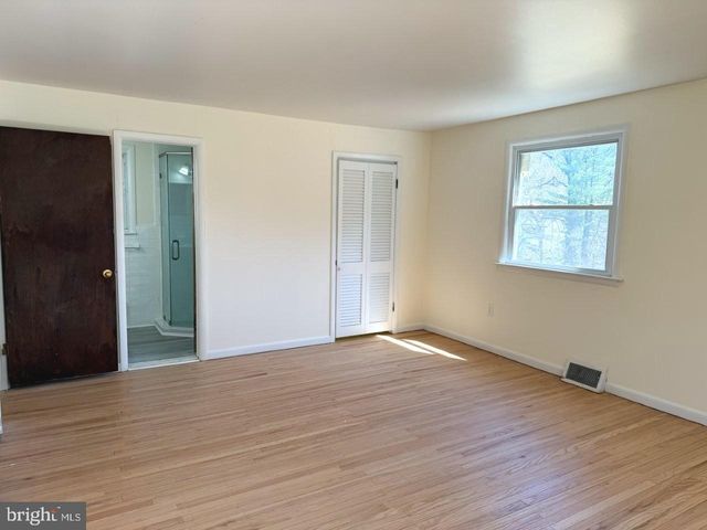 637 N BISHOP AVE, Springfield, PA 19064