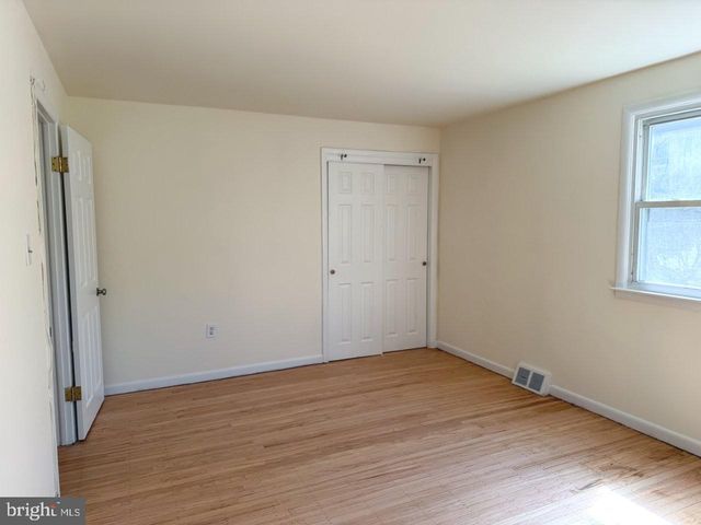 637 N BISHOP AVE, Springfield, PA 19064