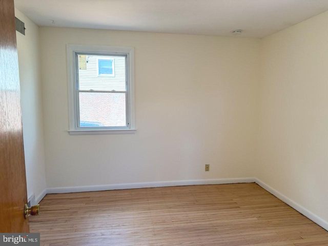 637 N BISHOP AVE, Springfield, PA 19064