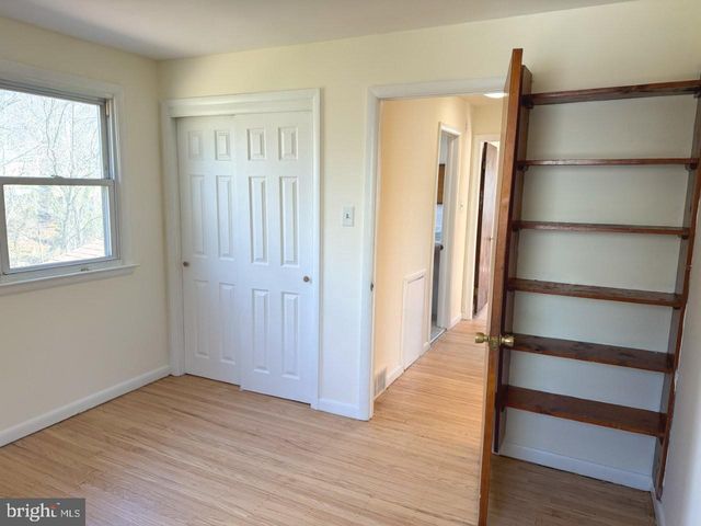 637 N BISHOP AVE, Springfield, PA 19064