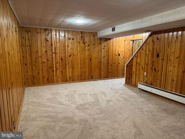 637 N BISHOP AVE, Springfield, PA 19064