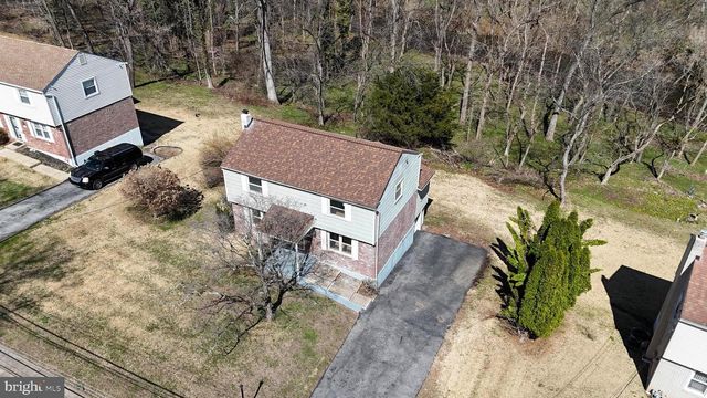 637 N BISHOP AVE, Springfield, PA 19064