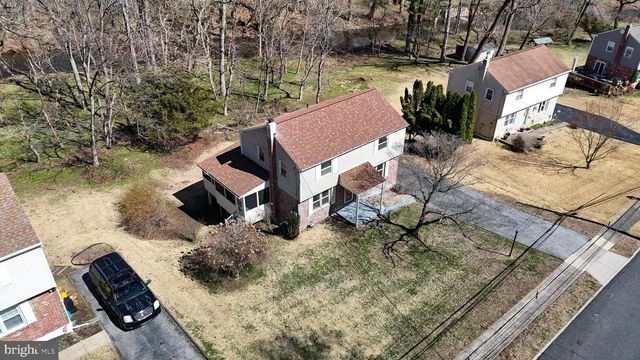 637 N BISHOP AVE, Springfield, PA 19064