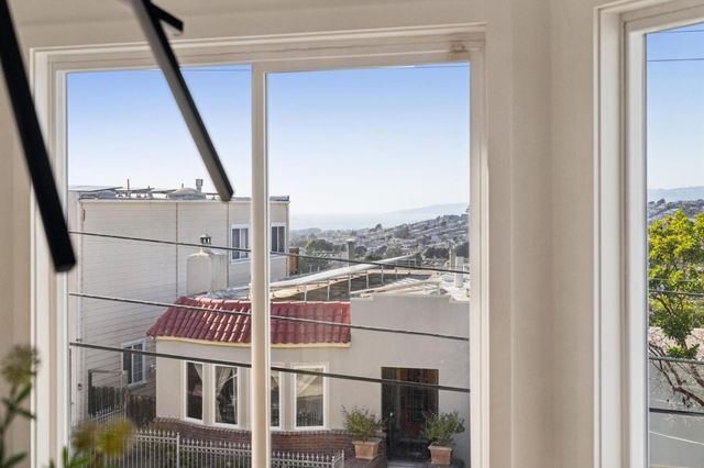 73 Alexander, Daly City, CA 94014