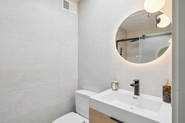 73 Alexander, Daly City, CA 94014
