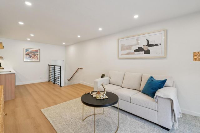 73 Alexander, Daly City, CA 94014