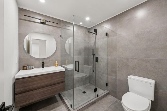 73 Alexander, Daly City, CA 94014