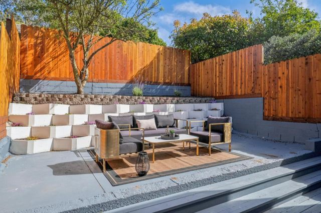 73 Alexander, Daly City, CA 94014