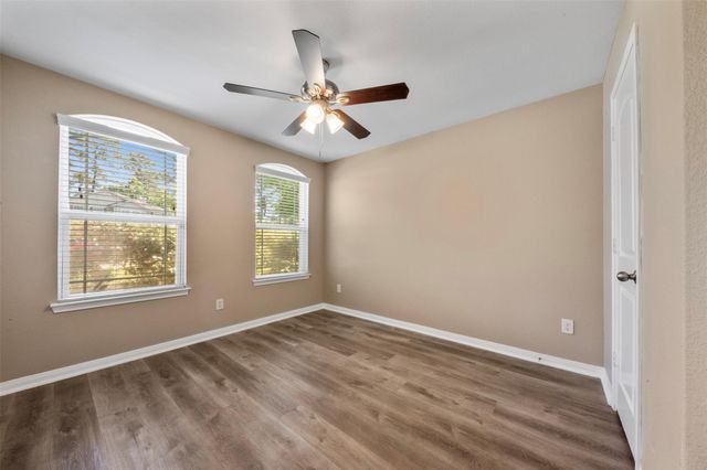 16658 Bluefin Street, Crosby, TX 77532