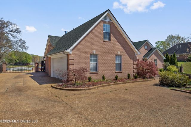 4092 Pinehurst Boulevard, Southaven, MS 38672