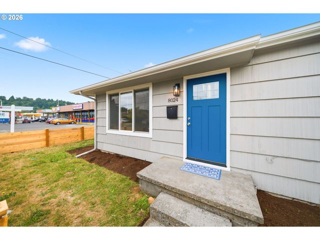 8024 Ne FREMONT St, Portland, OR 97213