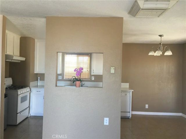 16512 Batson Place, Victorville, CA 92395