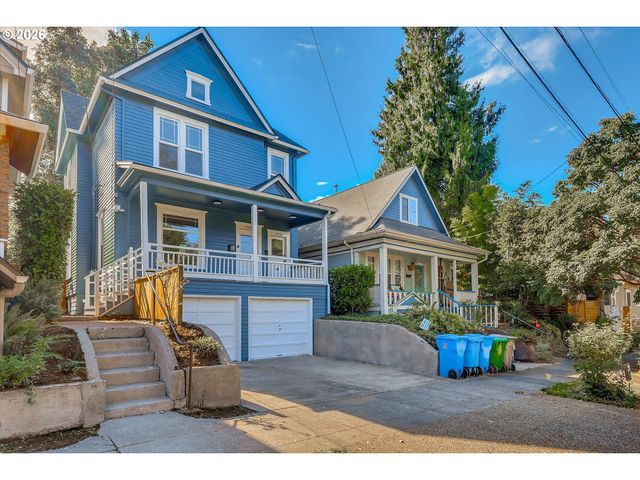 3328 Se WASHINGTON St, Portland, OR 97214