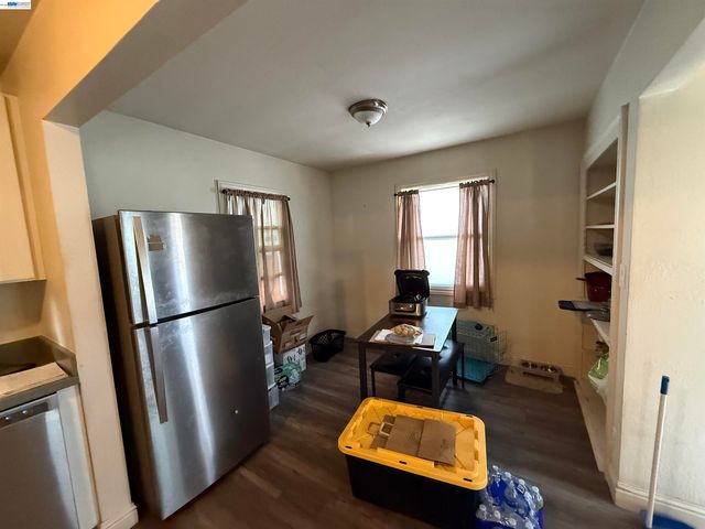 860 7Th St, Richmond, CA 94801