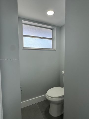 1680 NE 191st Street 3102, Miami, FL 33179