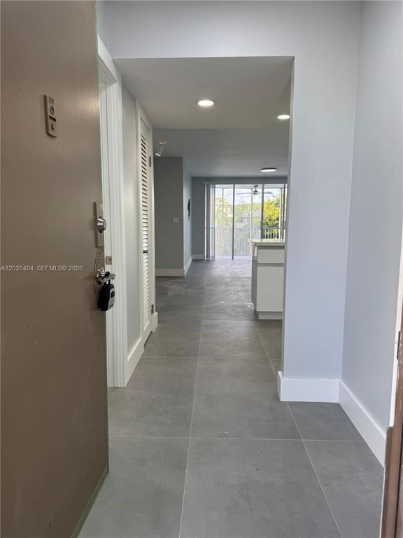 1680 NE 191st Street 3102, Miami, FL 33179