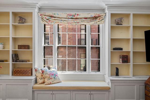 101 Chestnut Street E, Boston, MA 02108