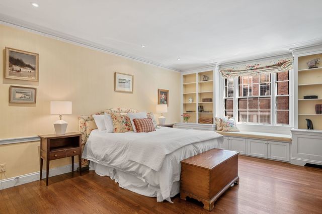 101 Chestnut Street E, Boston, MA 02108