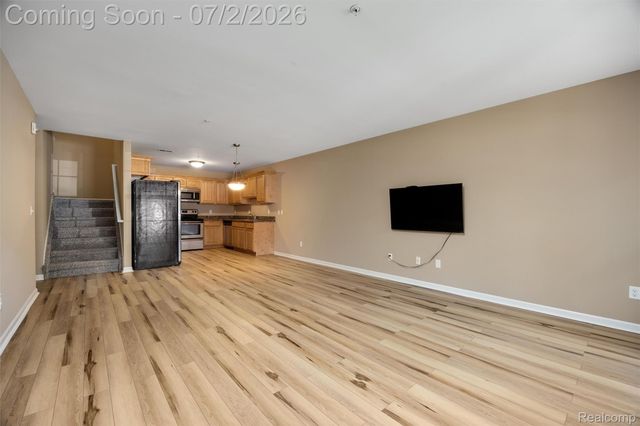11325 N Woods Drive, Shelby Charter Township, MI 48317