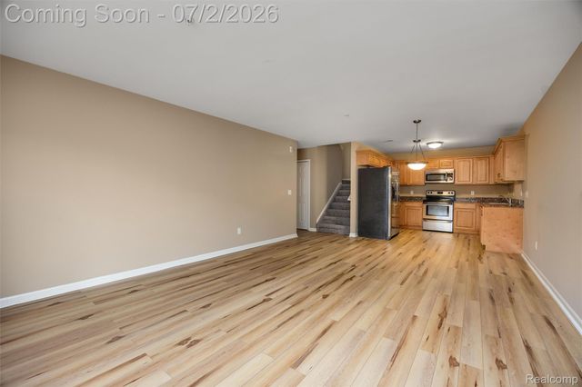 11325 N Woods Drive, Shelby Charter Township, MI 48317