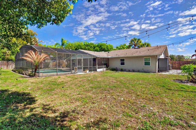 4472 WINDERLAKES DRIVE, Orlando, FL 32835