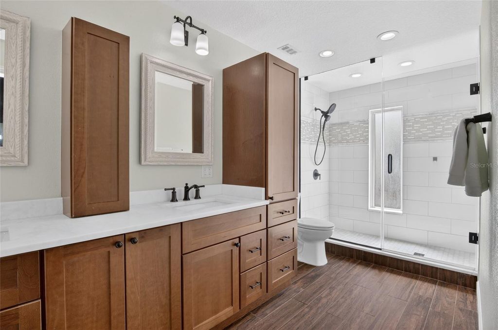 Image 23 of property listing at 4472 WINDERLAKES DRIVE, Orlando, FL 32835