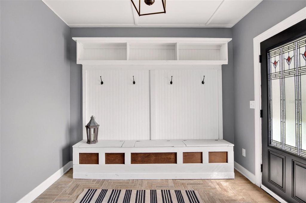 Image 5 of property listing at 4472 WINDERLAKES DRIVE, Orlando, FL 32835