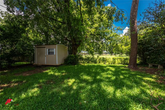 3890 Greenway Place, Shreveport, LA 71105