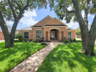 17431 Saddle Brush Trail, Houston, TX 77095
