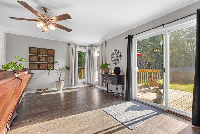 2513 WHITE OAKS Drive, Beloit, WI 53511