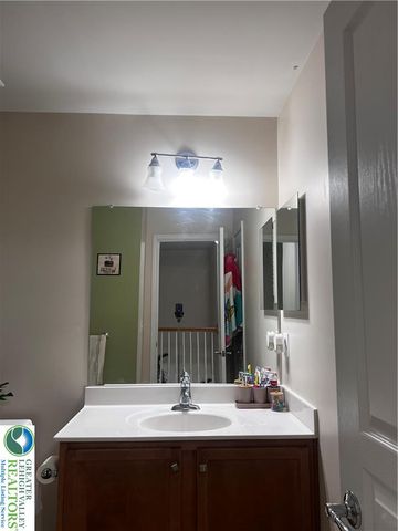 8549 Gateway Road, Upper Macungie Twp, PA 18031