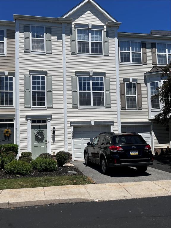 8549 Gateway Road, Upper Macungie Twp, PA 18031